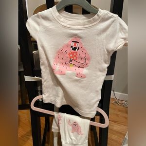 Two sets of t-shirt and shorts